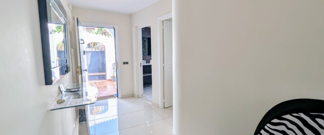 Rynek wtórny - apartment - Marbella - Puerto de Cabopino
