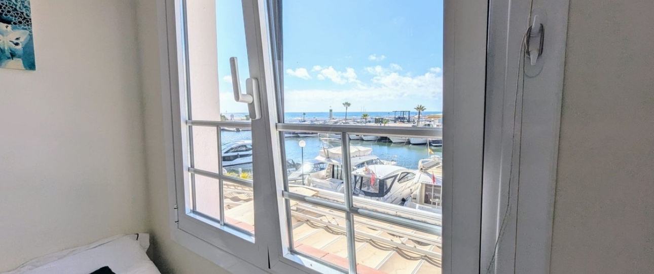 Rynek wtórny - apartment - Marbella - Puerto de Cabopino