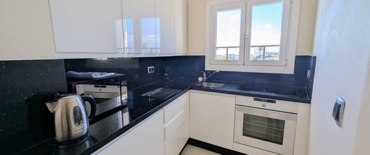 Rynek wtórny - apartment - Marbella - Puerto de Cabopino