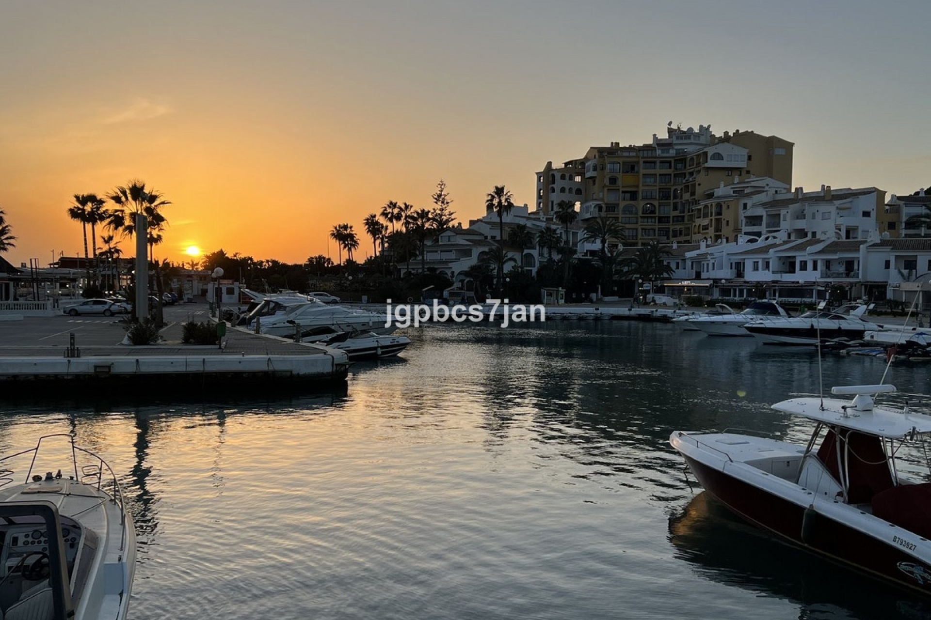 Rynek wtórny - apartment - Marbella - Puerto de Cabopino