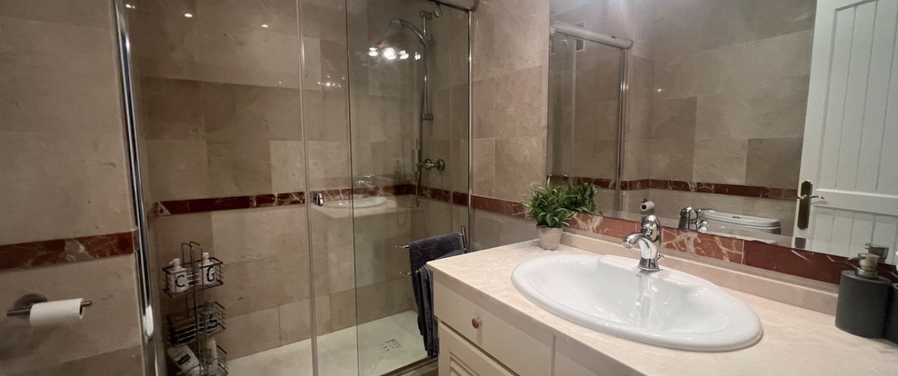 Rynek wtórny - apartment - Marbella - Puerto de Cabopino