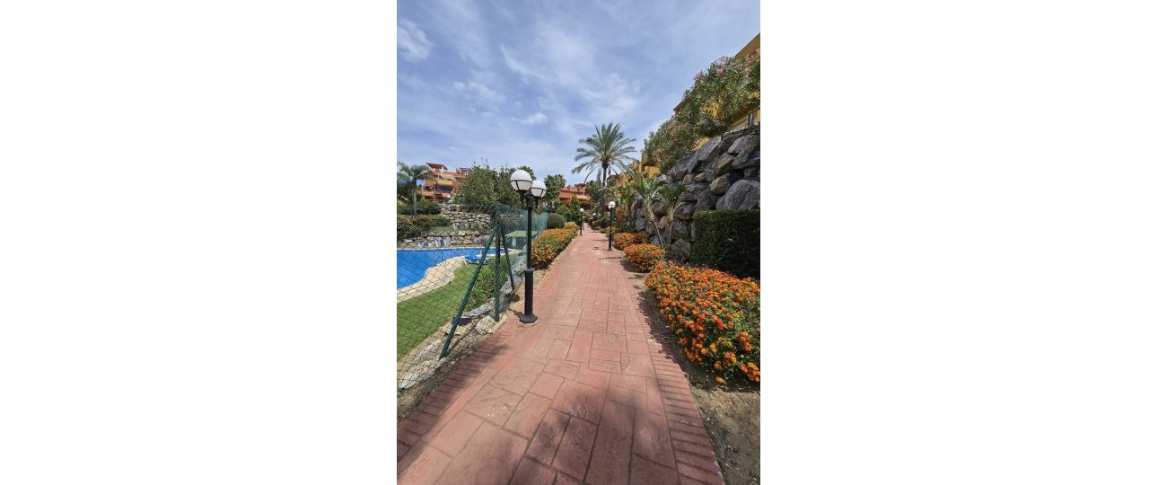 Rynek wtórny - apartment - Marbella - Reserva de Marbella