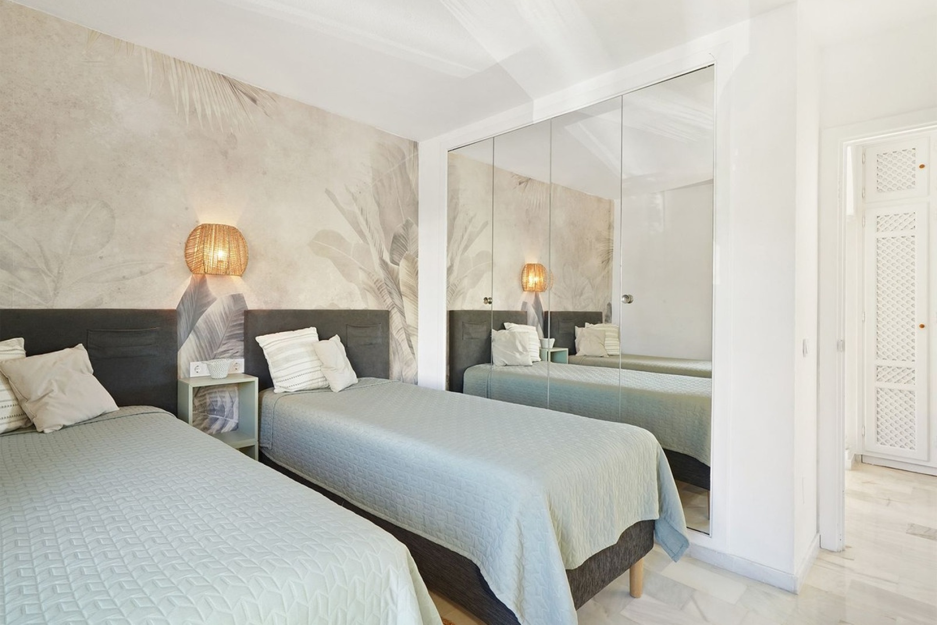 Rynek wtórny - apartment - Marbella - Reserva de Marbella