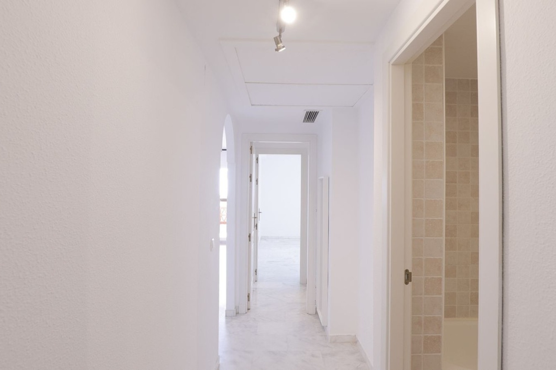 Rynek wtórny - apartment - Marbella - Reserva de Marbella