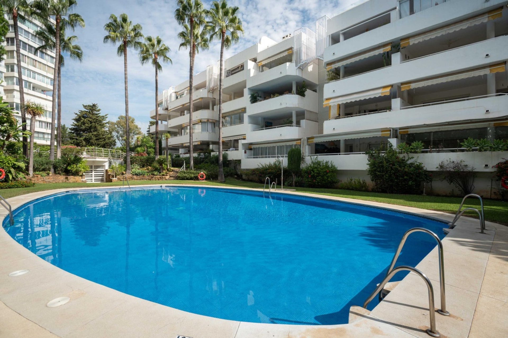 Rynek wtórny - apartment - Marbella - Río Real