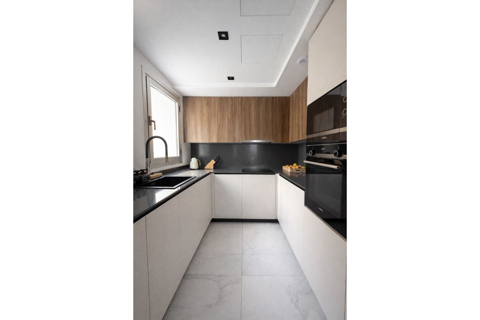 Rynek wtórny - apartment - Marbella - San Pedro de Alcántara