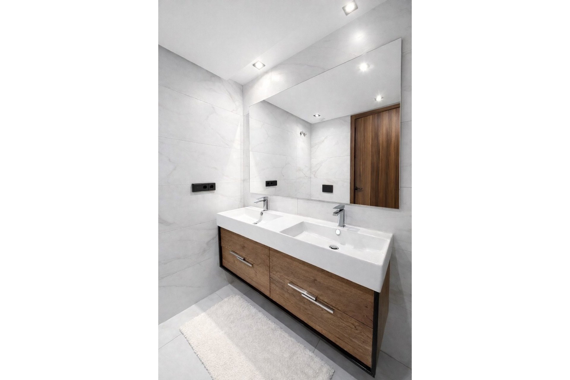 Rynek wtórny - apartment - Marbella - San Pedro de Alcántara