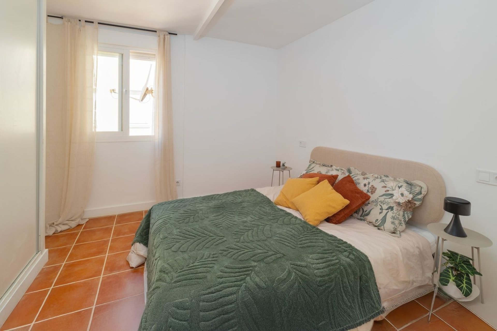 Rynek wtórny - apartment - Marbella - San Pedro de Alcántara