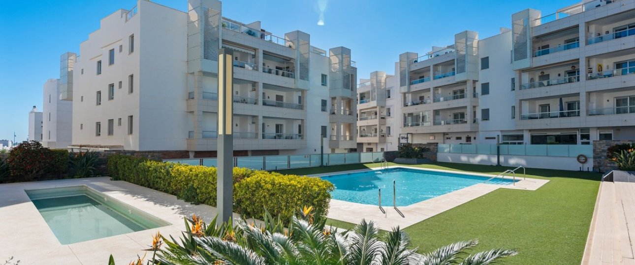 Rynek wtórny - apartment - Marbella - San Pedro de Alcántara