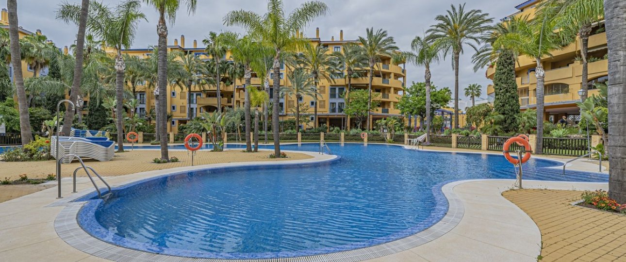 Rynek wtórny - apartment - Marbella - San Pedro de Alcántara