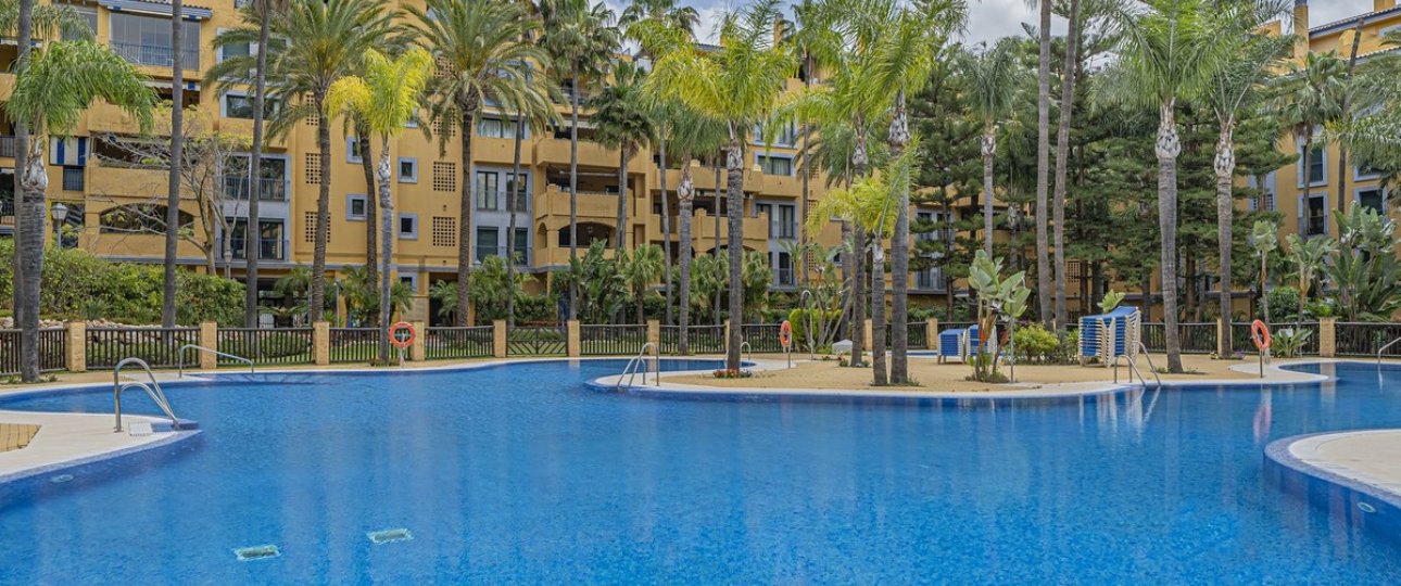 Rynek wtórny - apartment - Marbella - San Pedro de Alcántara