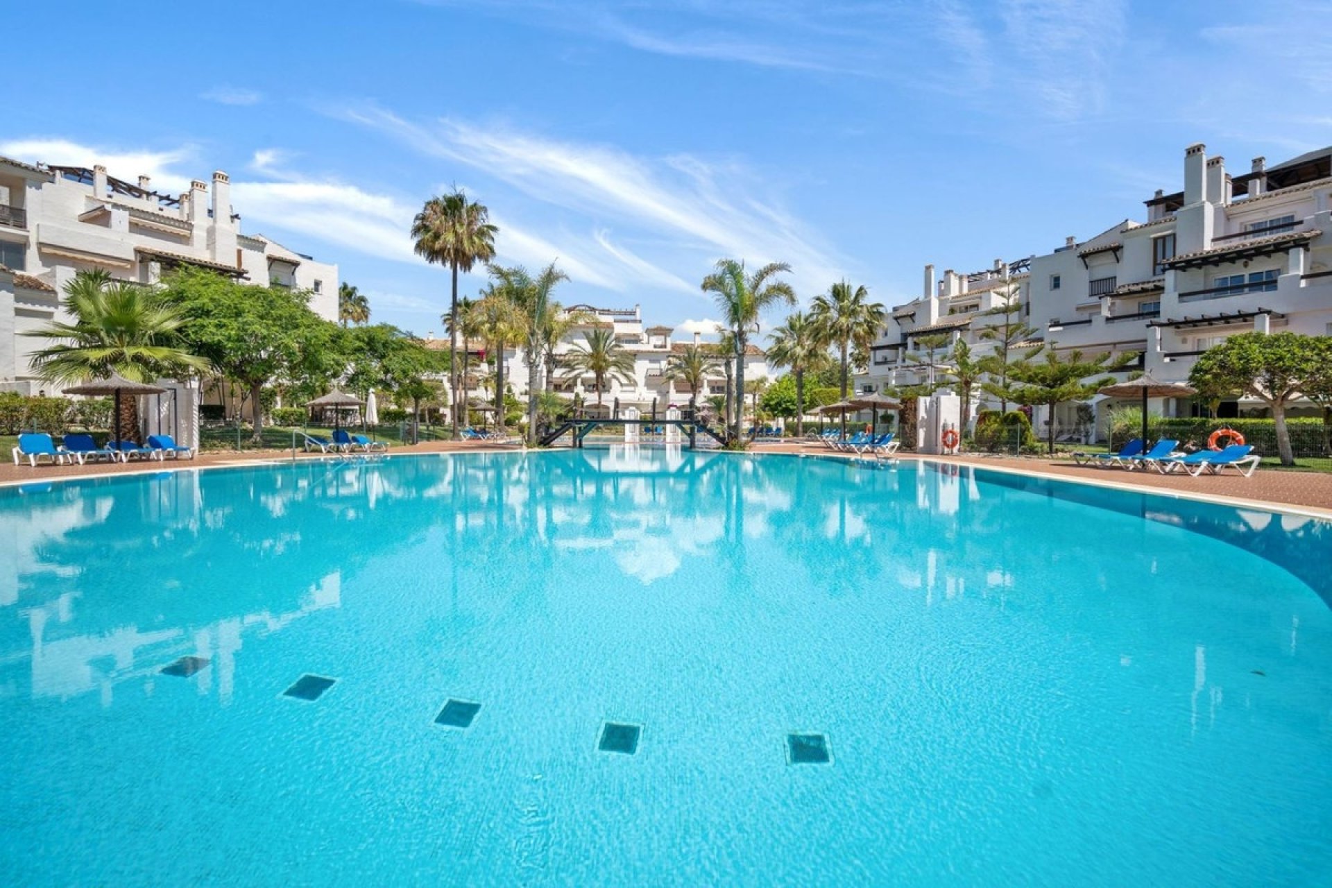 Rynek wtórny - apartment - Marbella - San Pedro de Alcántara