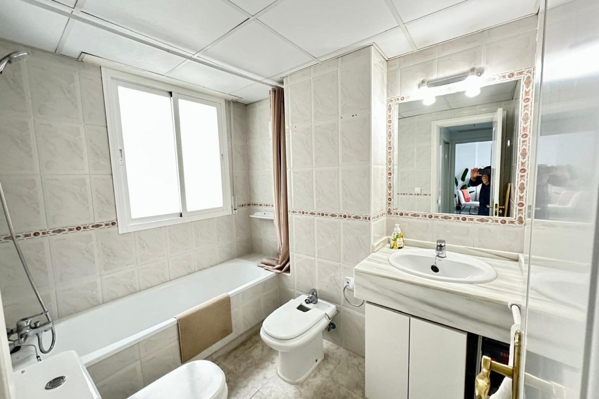Rynek wtórny - apartment - Marbella - San Pedro de Alcántara