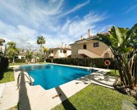 Rynek wtórny - apartment - Marbella - San Pedro de Alcántara