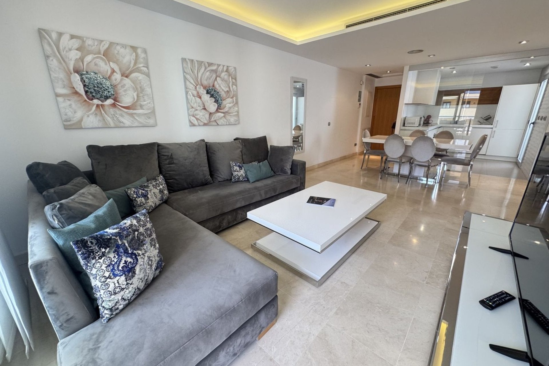 Rynek wtórny - apartment - Marbella - San Pedro de Alcántara