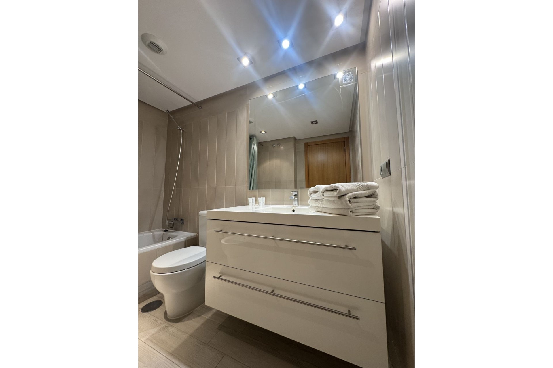 Rynek wtórny - apartment - Marbella - San Pedro de Alcántara