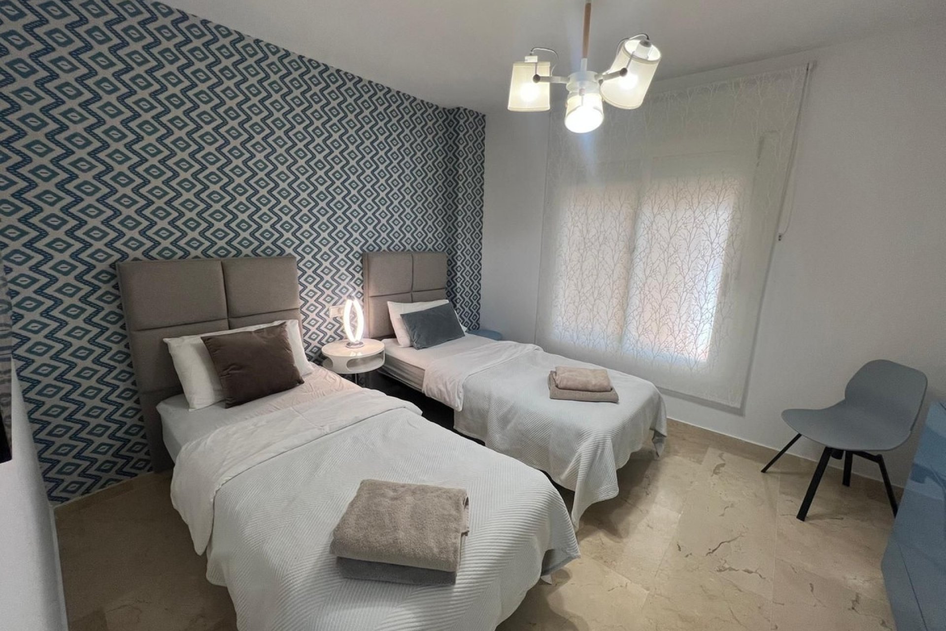 Rynek wtórny - apartment - Marbella - San Pedro de Alcántara
