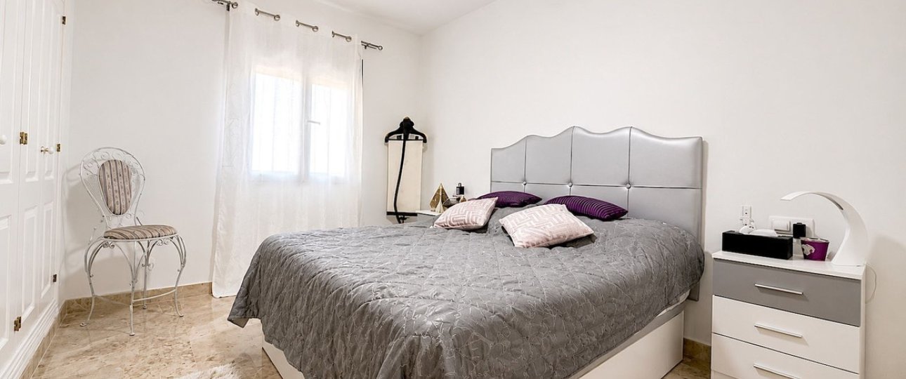 Rynek wtórny - apartment - Marbella - San Pedro de Alcántara