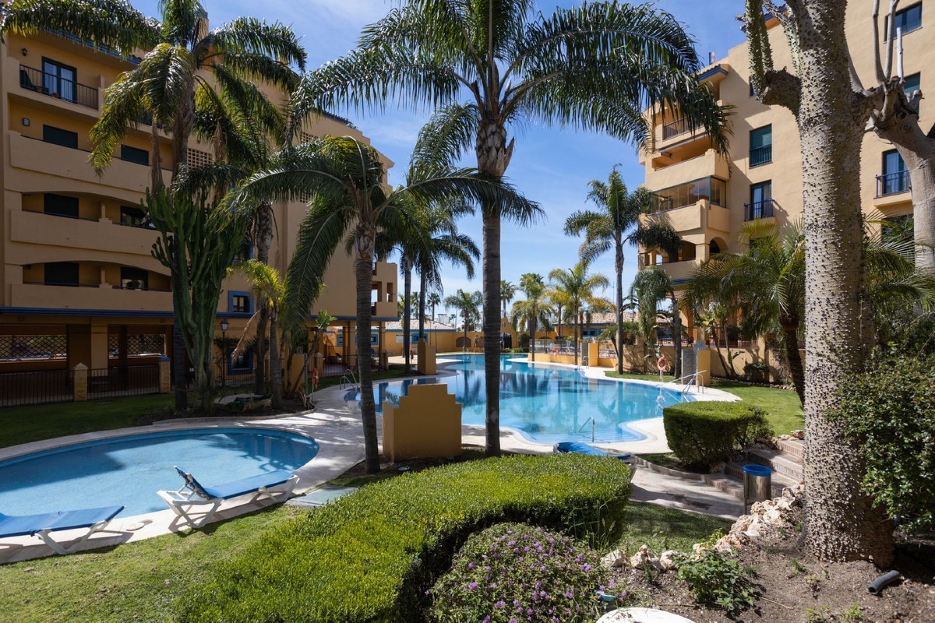 Rynek wtórny - apartment - Marbella - San Pedro de Alcántara