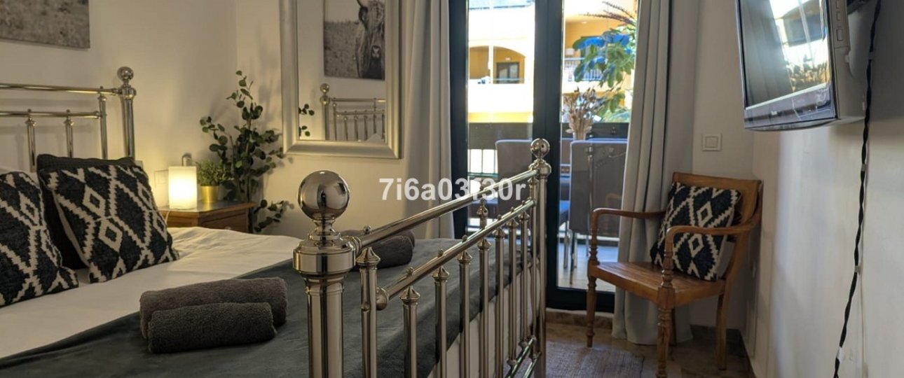 Rynek wtórny - apartment - Marbella - San Pedro de Alcántara