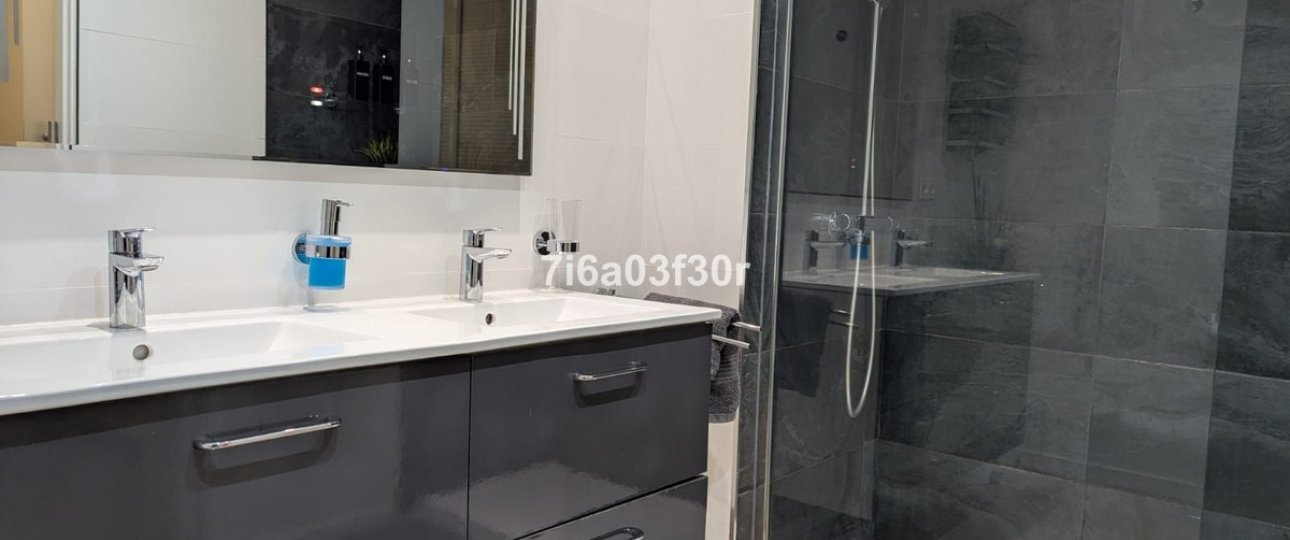 Rynek wtórny - apartment - Marbella - San Pedro de Alcántara