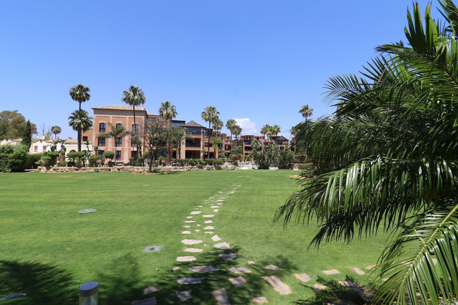 Rynek wtórny - apartment - Marbella - San Pedro de Alcántara