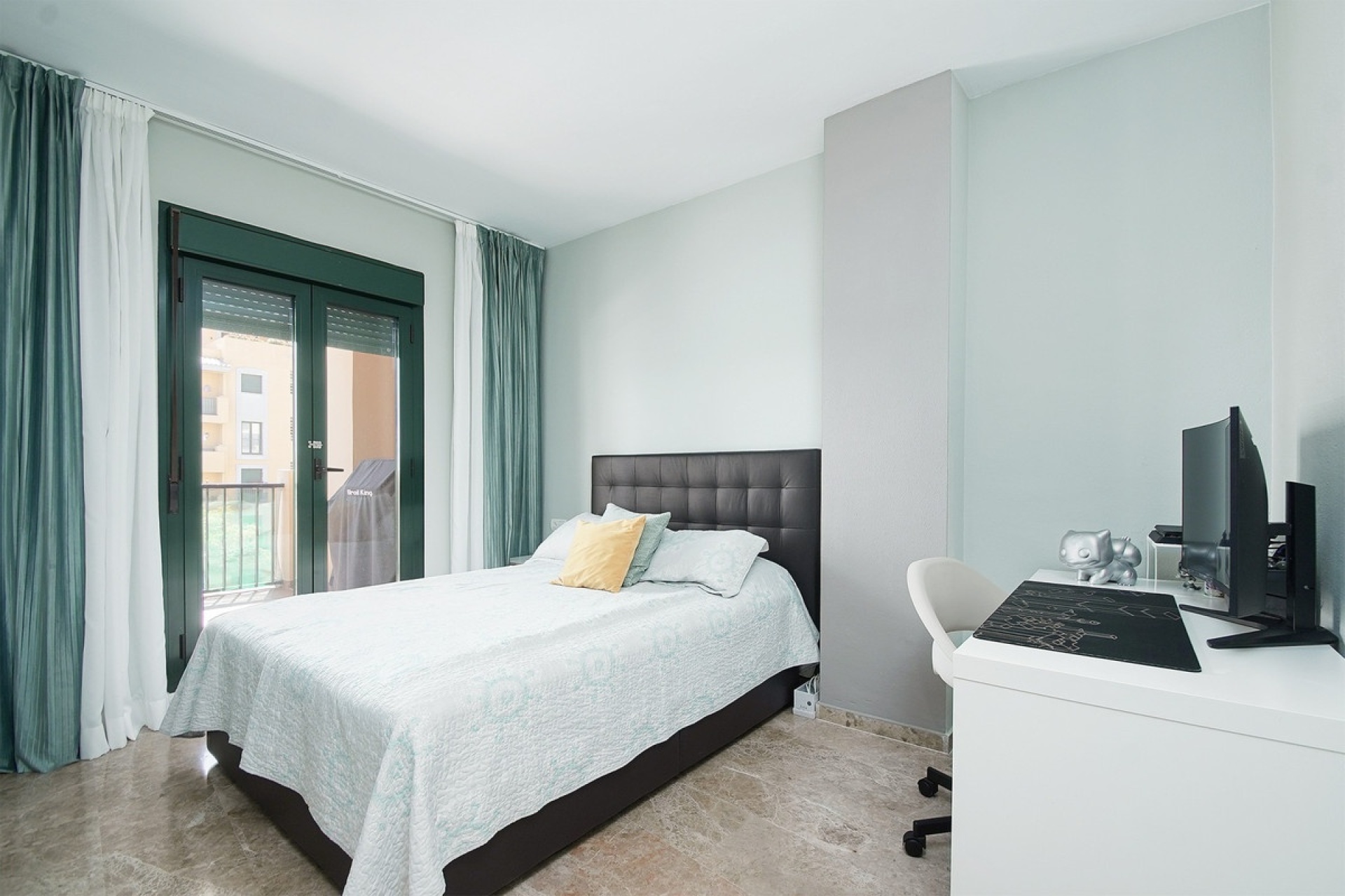 Rynek wtórny - apartment - Marbella - San Pedro de Alcántara