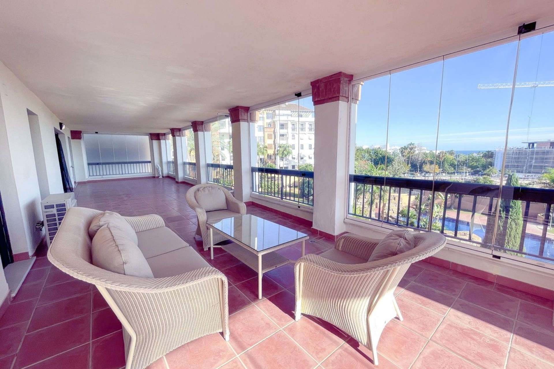 Rynek wtórny - apartment - Marbella - San Pedro de Alcántara