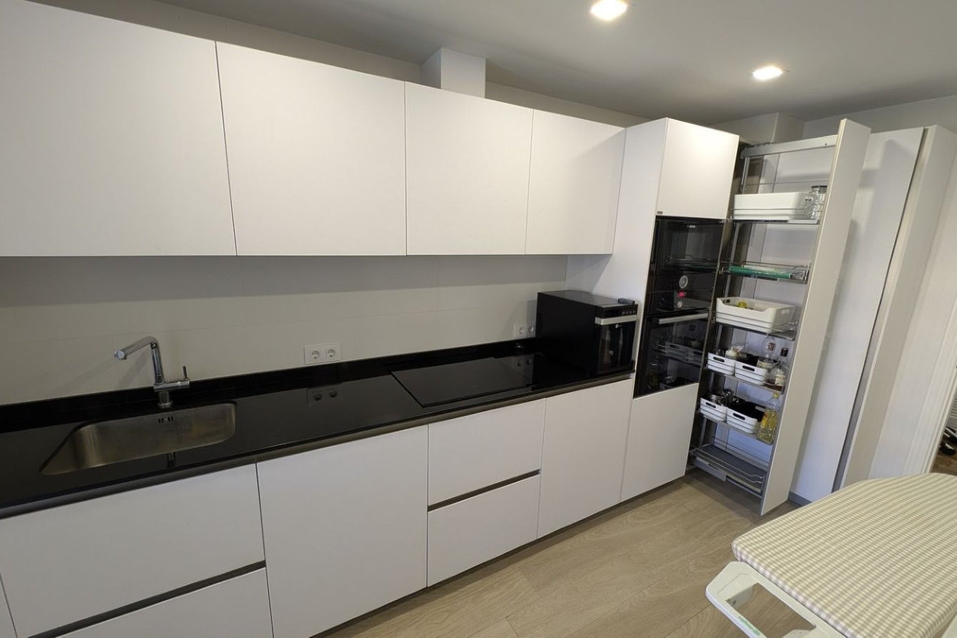 Rynek wtórny - apartment - Marbella - San Pedro de Alcántara