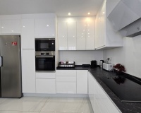Rynek wtórny - apartment - Marbella - San Pedro de Alcántara