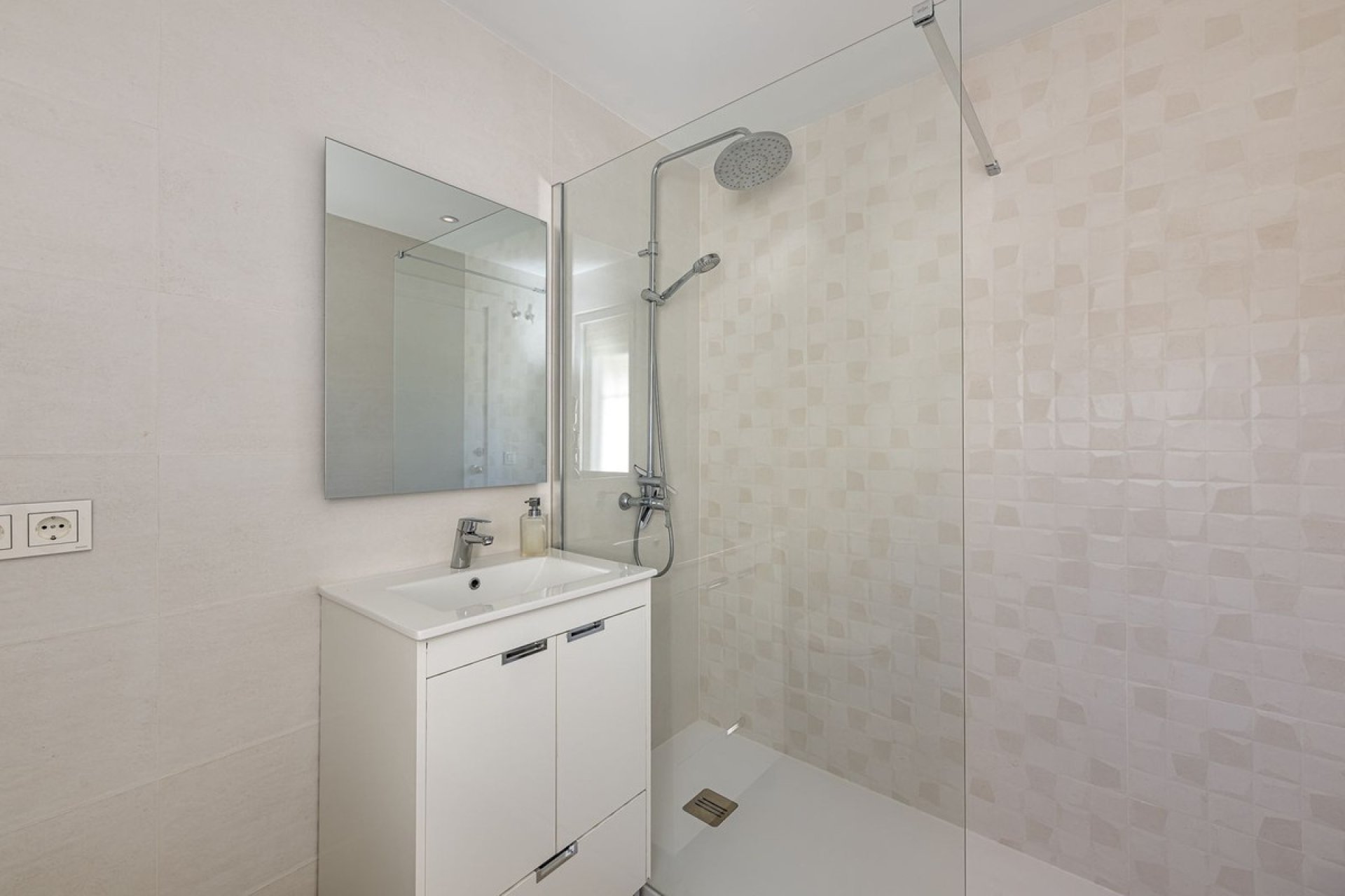 Rynek wtórny - apartment - Marbella - San Pedro de Alcántara