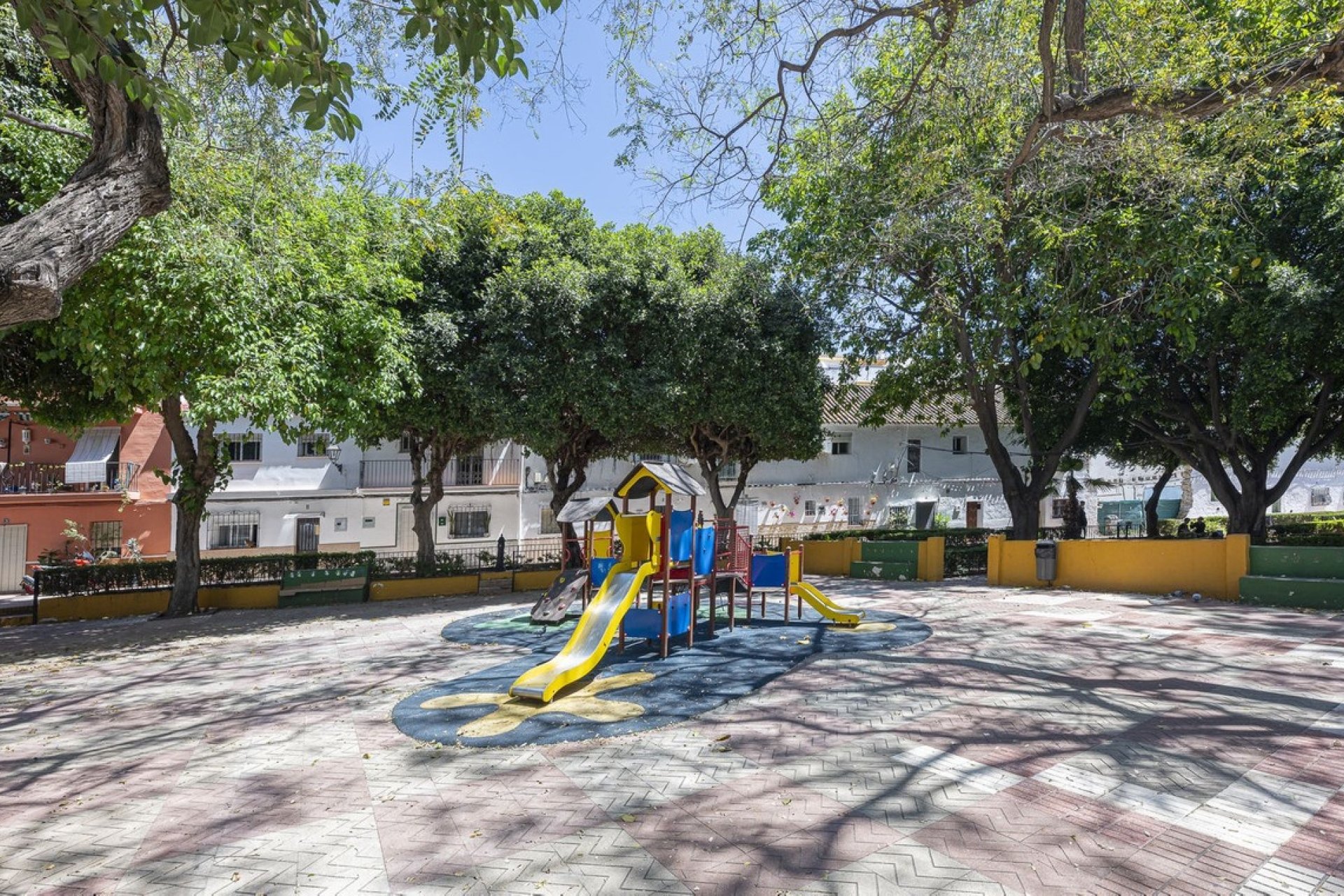 Rynek wtórny - apartment - Marbella - San Pedro de Alcántara