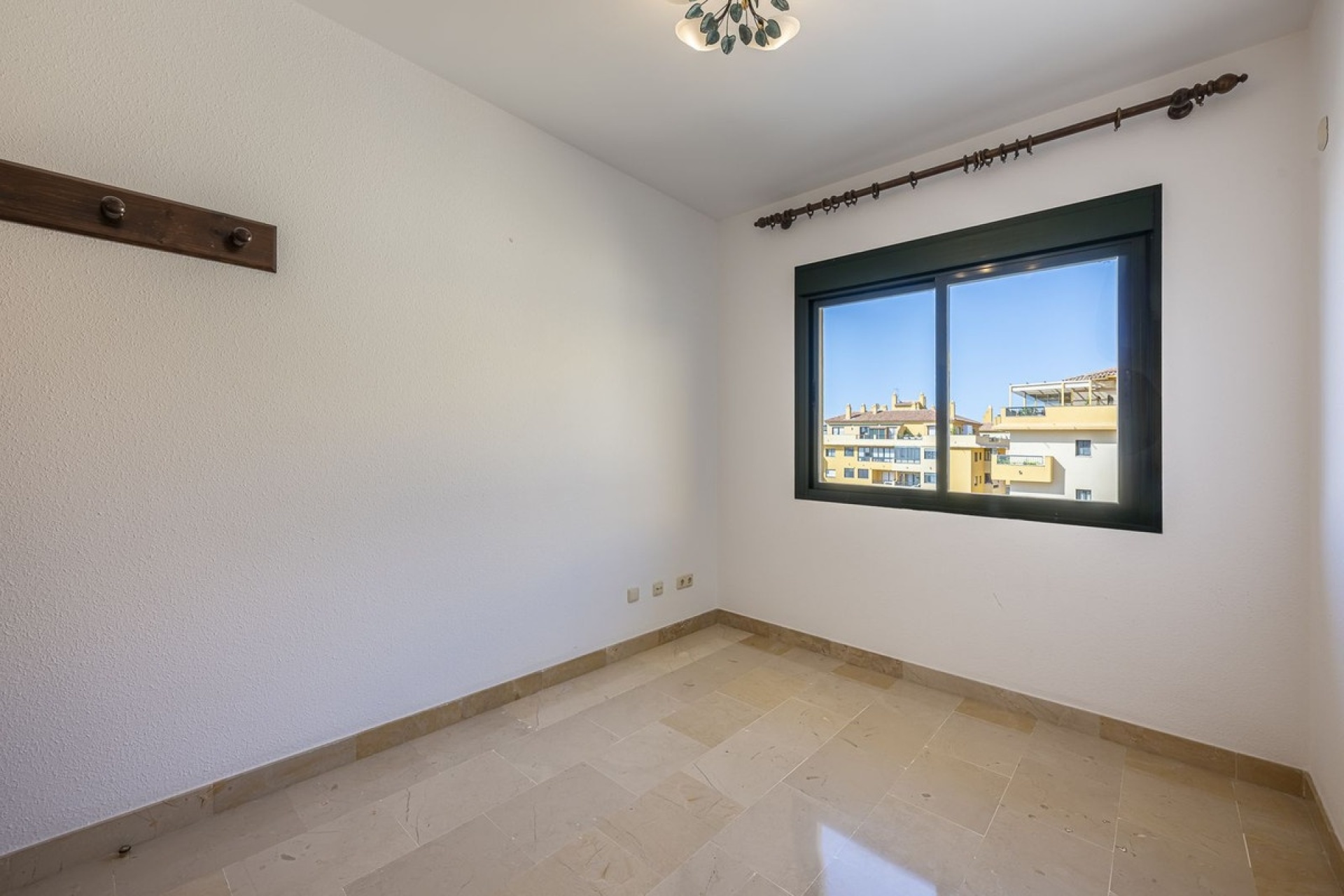 Rynek wtórny - apartment - Marbella - San Pedro de Alcántara