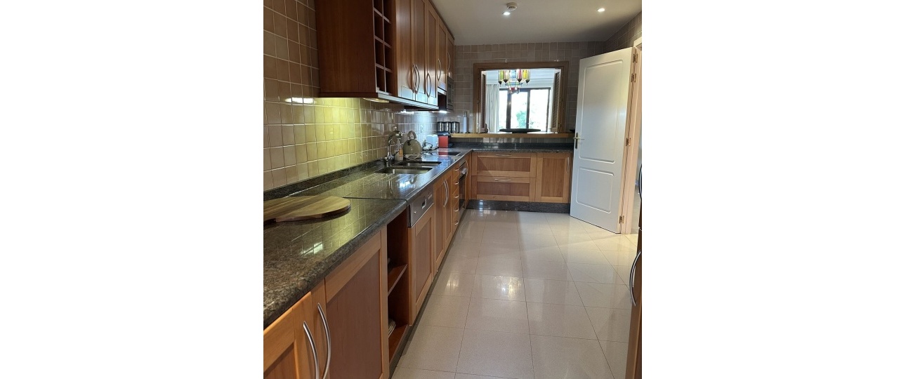 Rynek wtórny - apartment - Marbella - San Pedro de Alcántara