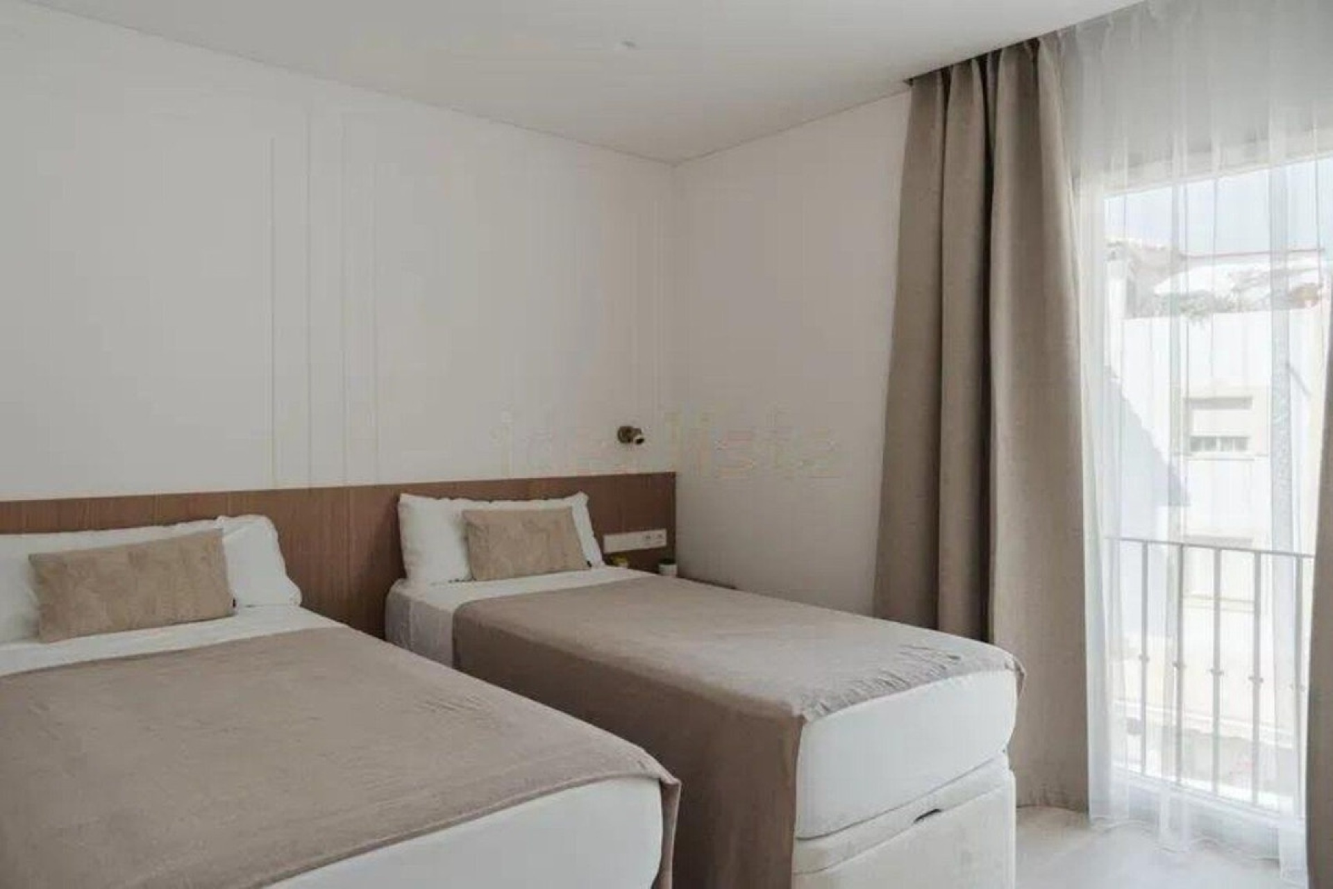Rynek wtórny - apartment - Marbella - San Pedro de Alcántara