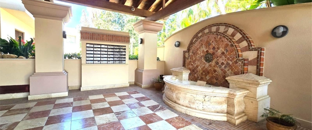 Rynek wtórny - apartment - Marbella - San Pedro de Alcántara
