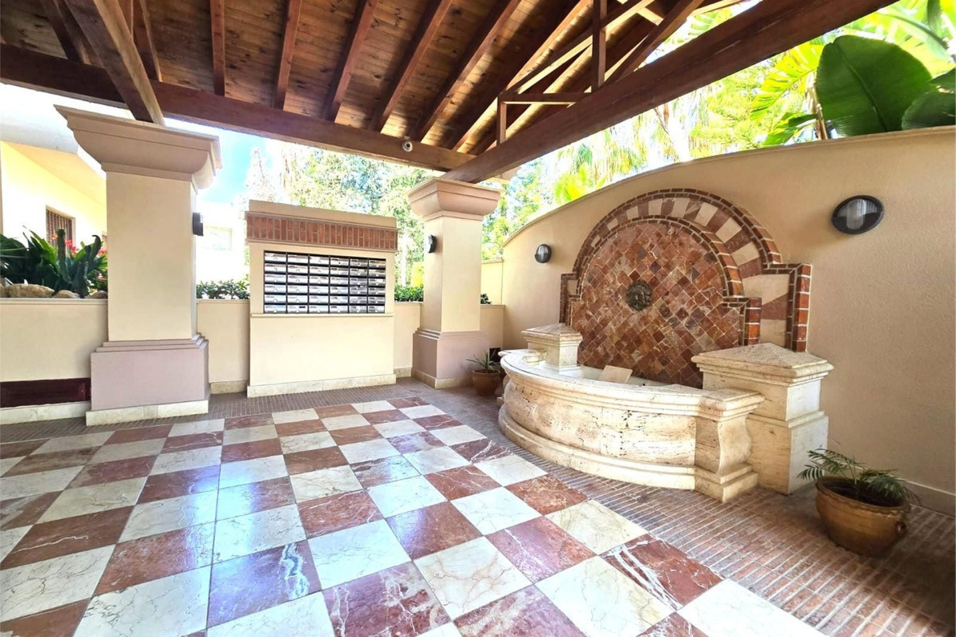 Rynek wtórny - apartment - Marbella - San Pedro de Alcántara