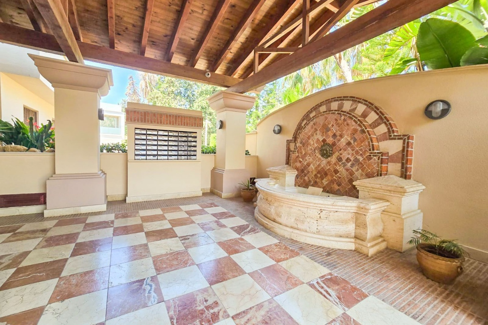 Rynek wtórny - apartment - Marbella - San Pedro de Alcántara