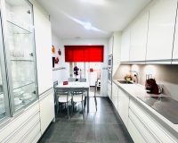 Rynek wtórny - apartment - Marbella - San Pedro de Alcántara