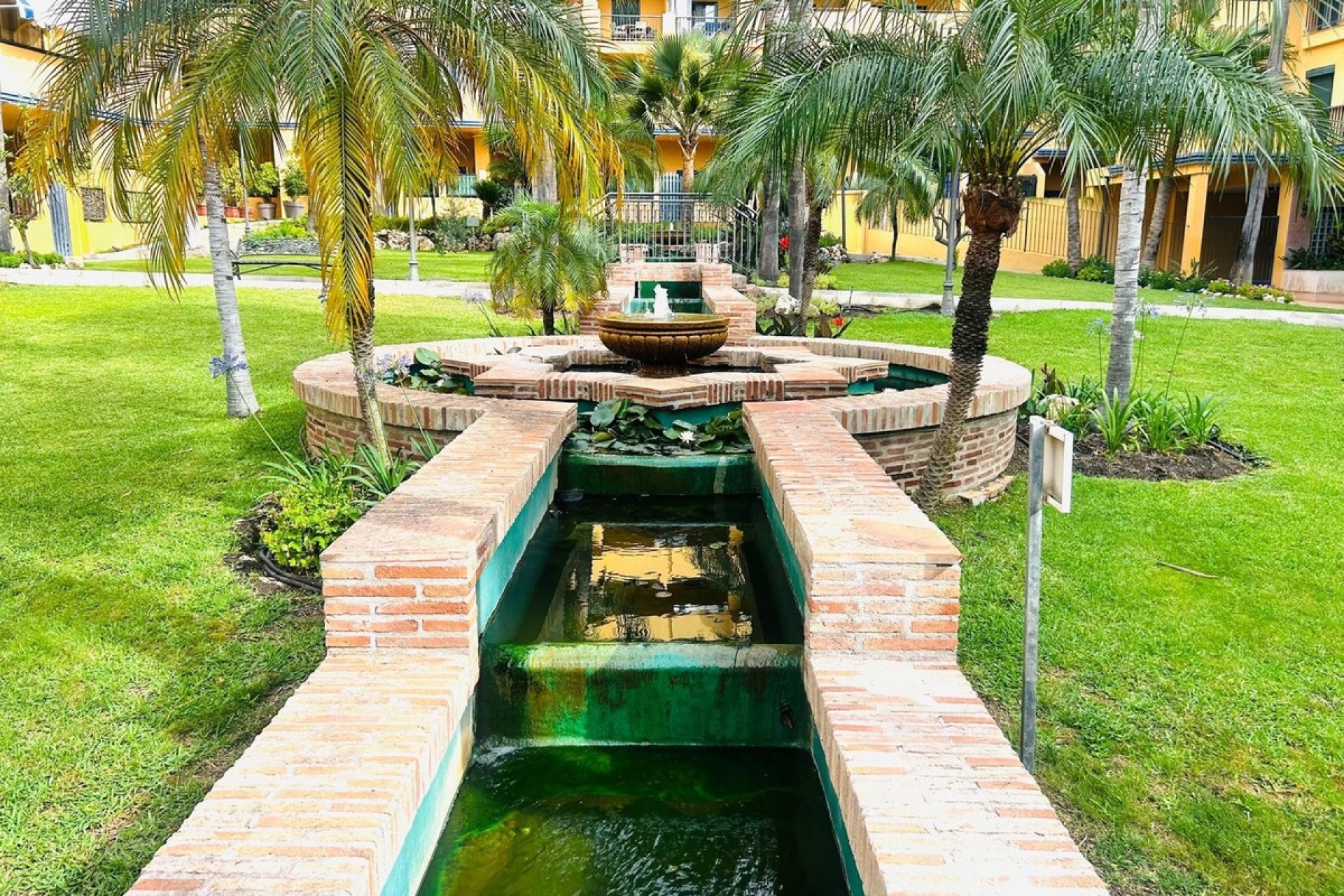 Rynek wtórny - apartment - Marbella - San Pedro de Alcántara