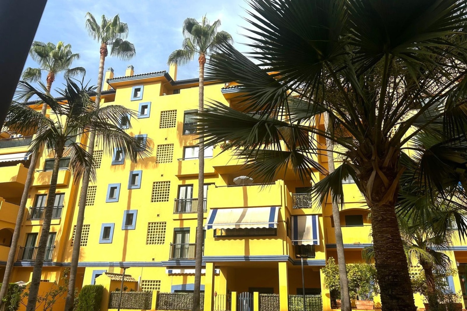 Rynek wtórny - apartment - Marbella - San Pedro de Alcántara