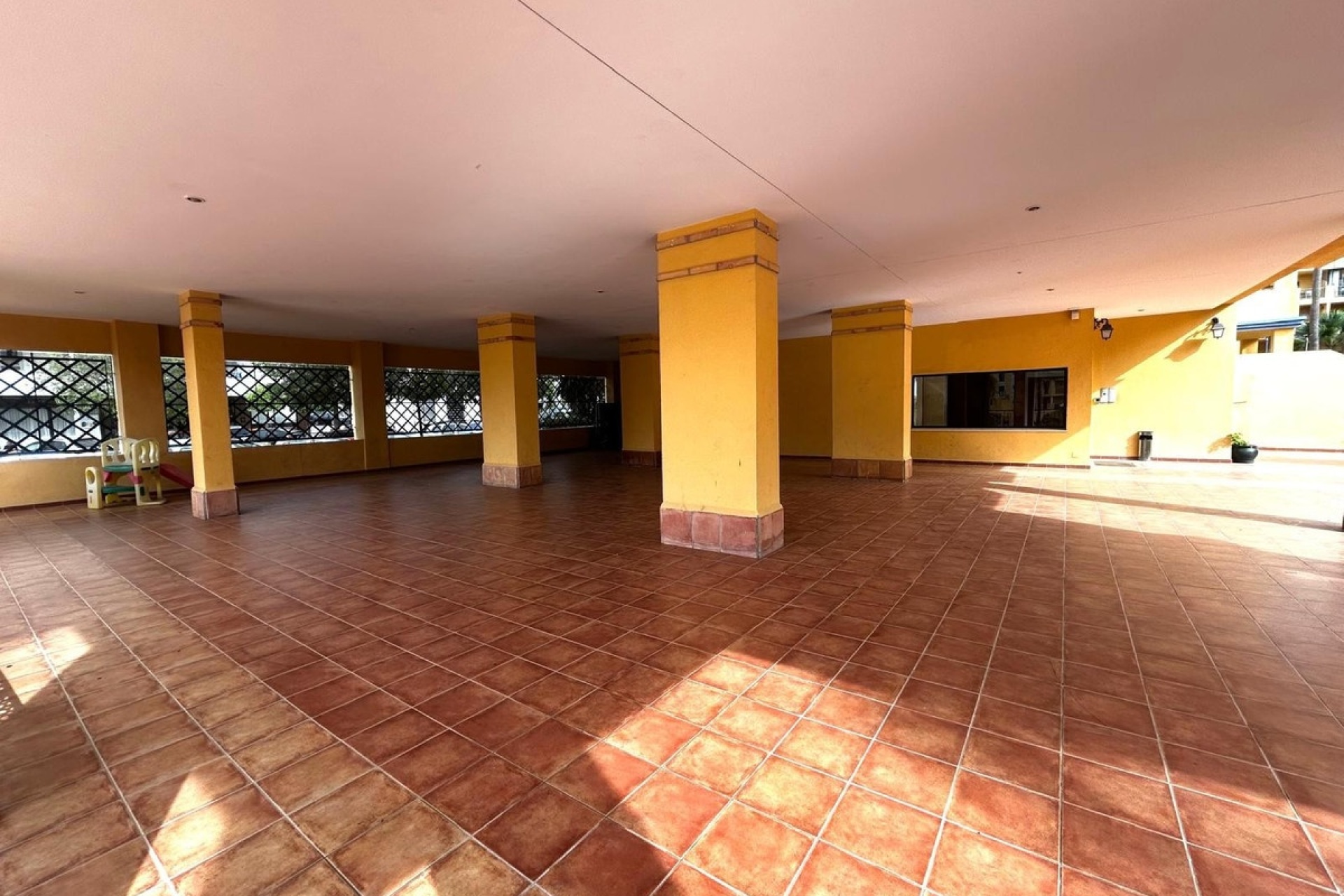 Rynek wtórny - apartment - Marbella - San Pedro de Alcántara