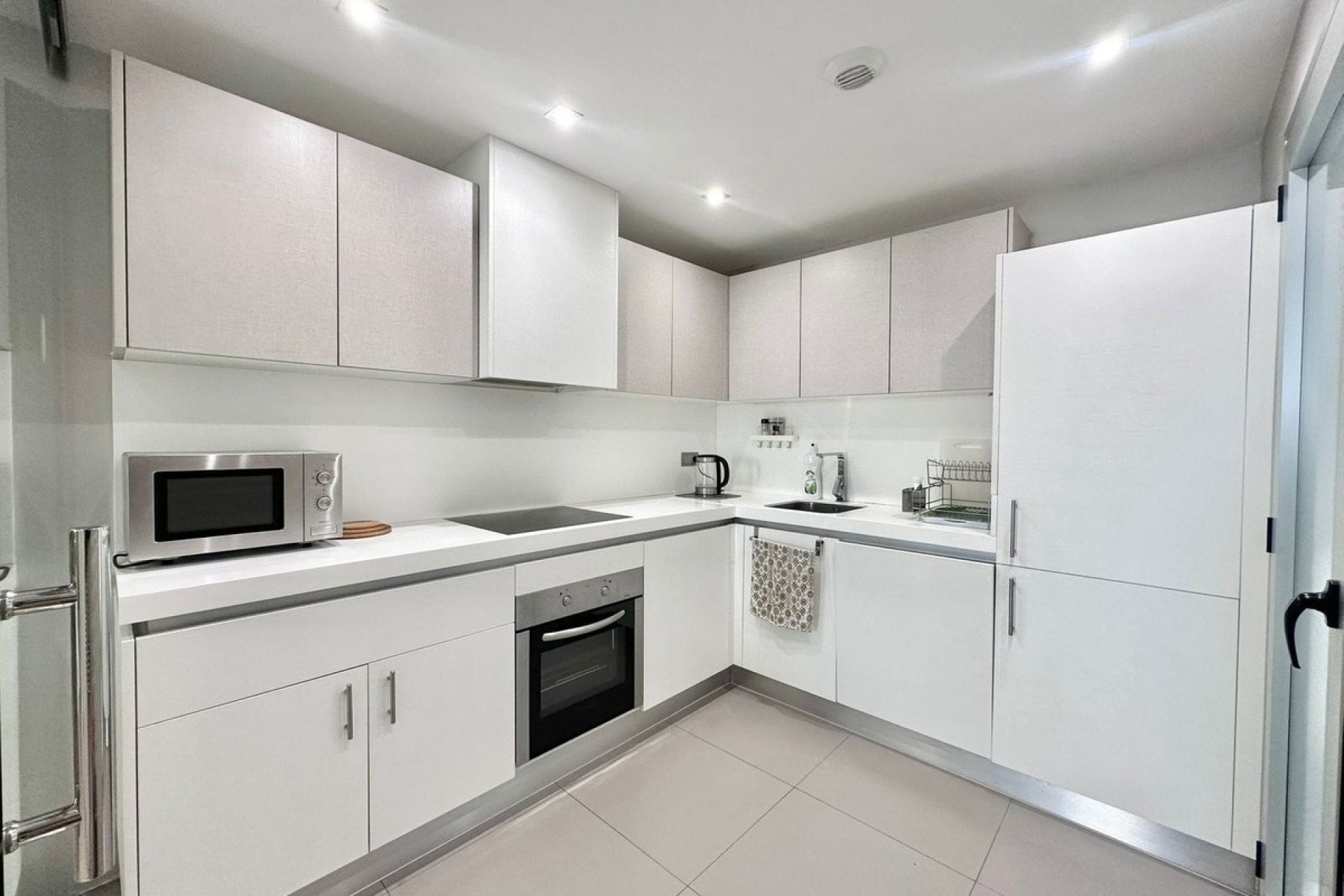 Rynek wtórny - apartment - Marbella - San Pedro de Alcántara