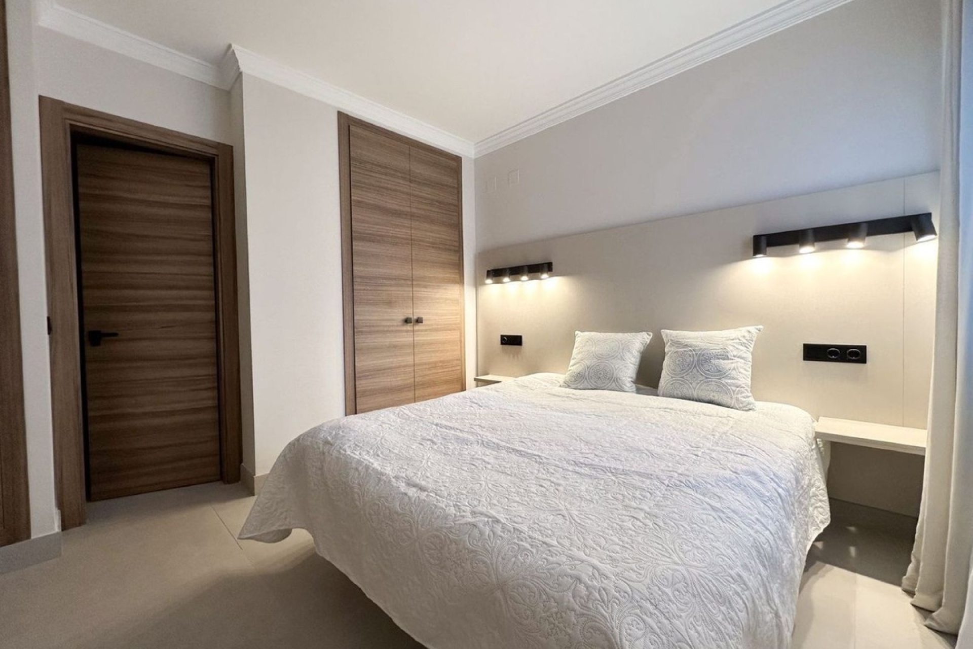 Rynek wtórny - apartment - Marbella - San Pedro de Alcántara
