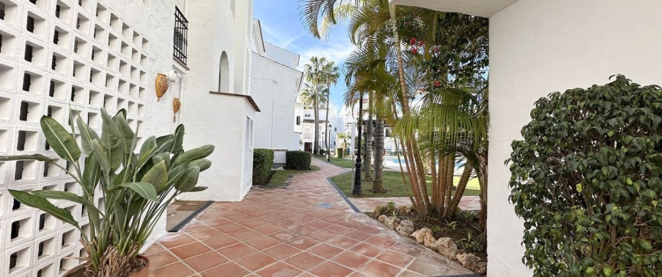 Rynek wtórny - apartment - Marbella - San Pedro de Alcántara