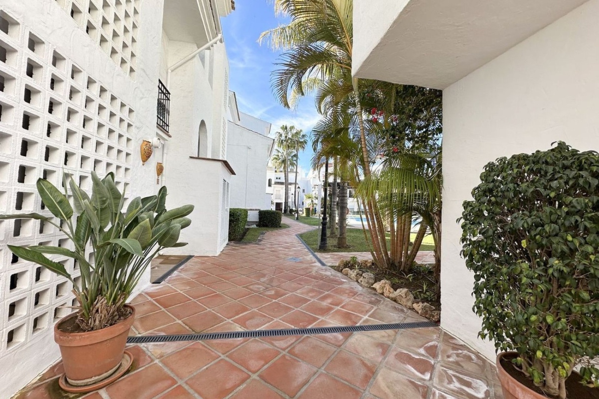 Rynek wtórny - apartment - Marbella - San Pedro de Alcántara