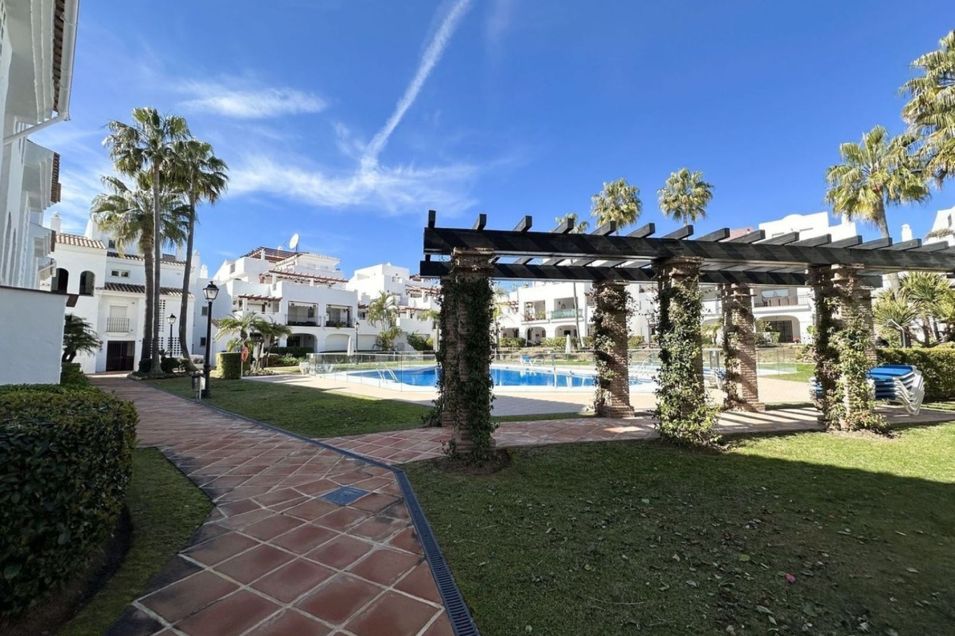 Rynek wtórny - apartment - Marbella - San Pedro de Alcántara