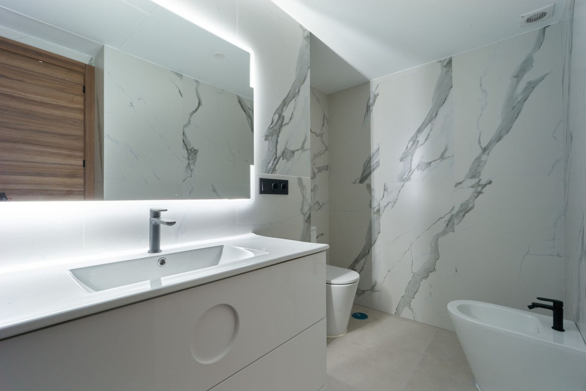 Rynek wtórny - apartment - Marbella - San Pedro de Alcántara