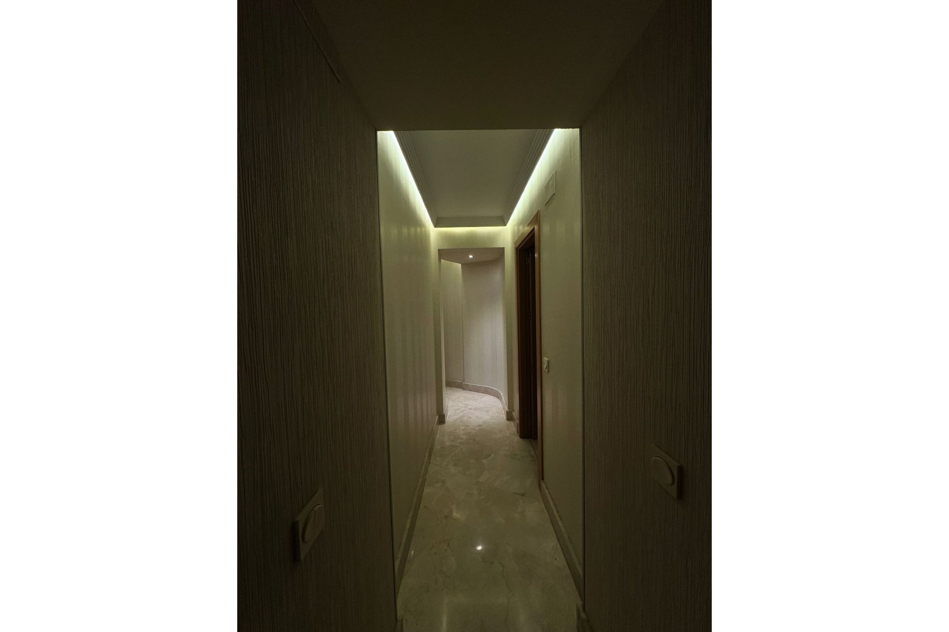 Rynek wtórny - apartment - Marbella - San Pedro de Alcántara