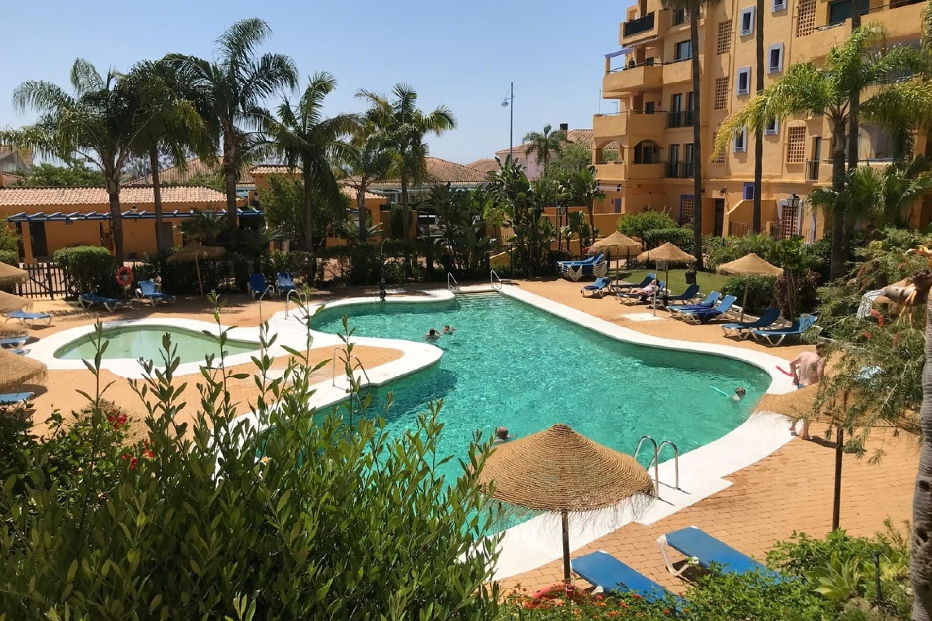 Rynek wtórny - apartment - Marbella - San Pedro de Alcántara